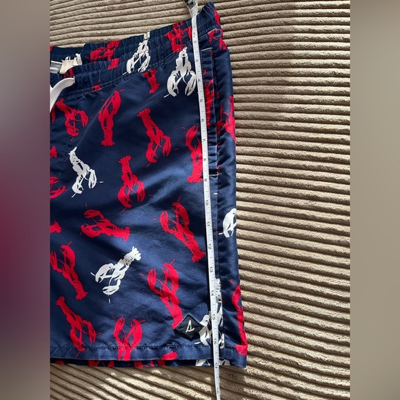 Men’s Sperry Red White And Blue Lobster Swim Shorts Trunks Beach Pool Summer XL - Picture 8 of 8